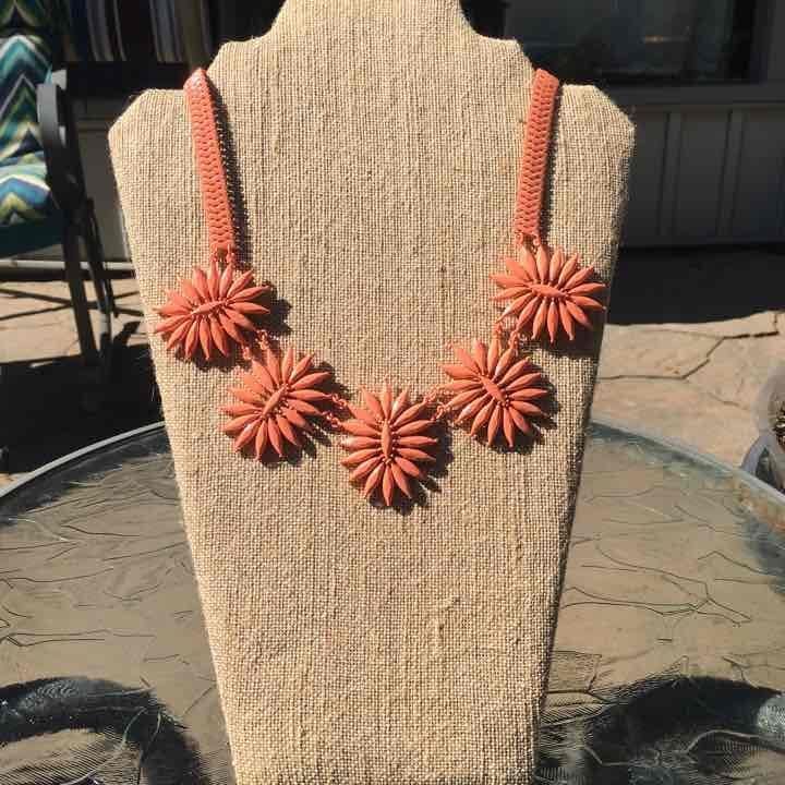 Floral Statement Necklace Set- Peach 2