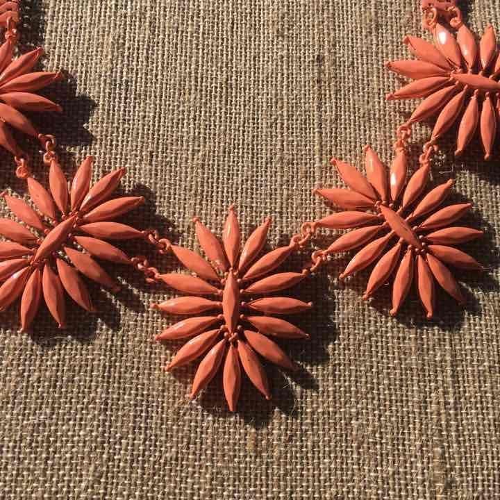 Floral Statement Necklace Set- Peach 4