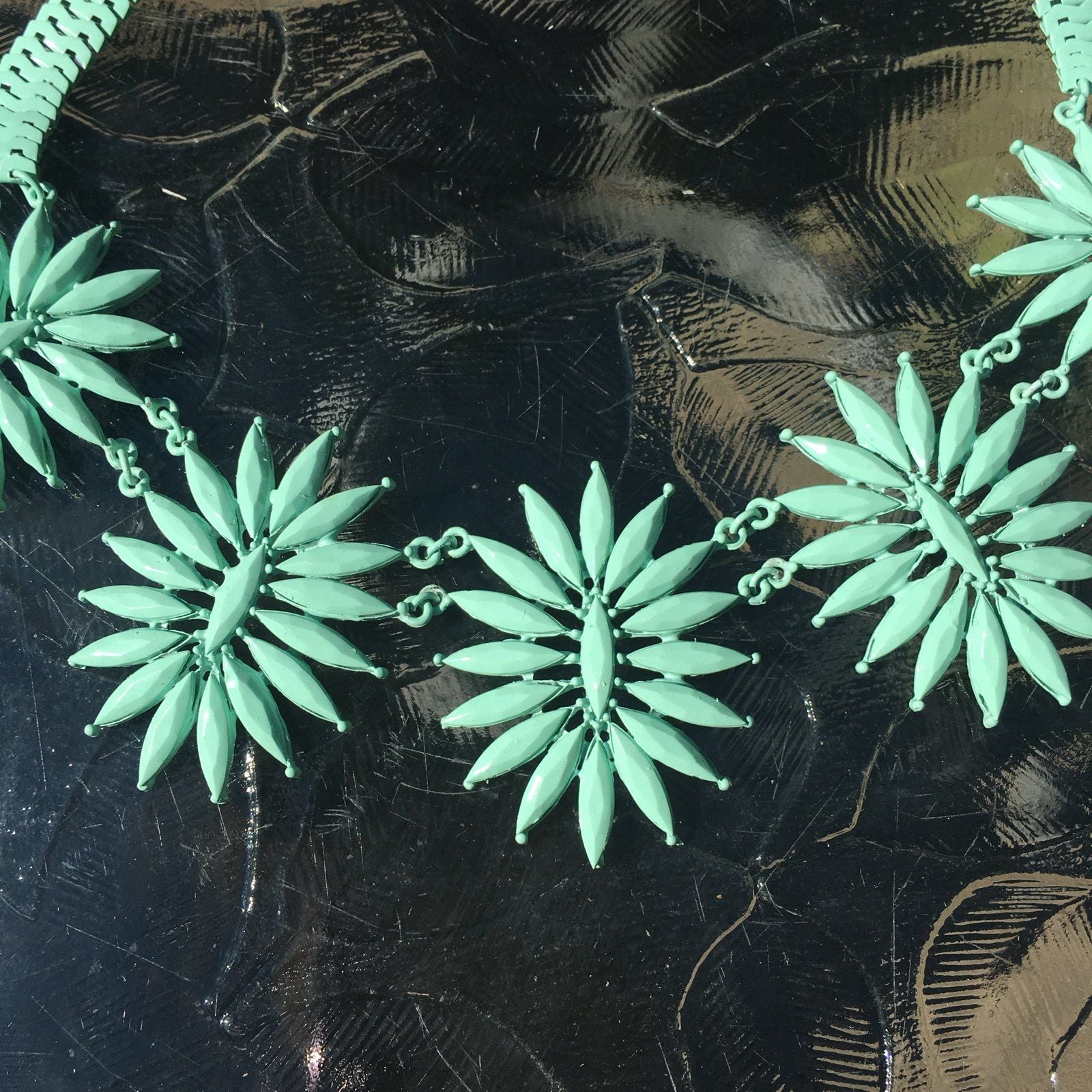 Floral Statement Necklace Set- Mint 6