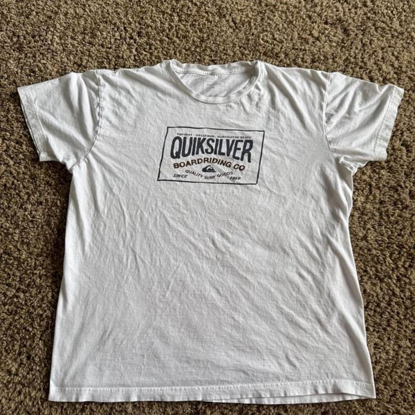 Quiksilver Boardriding Co T-Shirt Size L White Logo Surf Skate