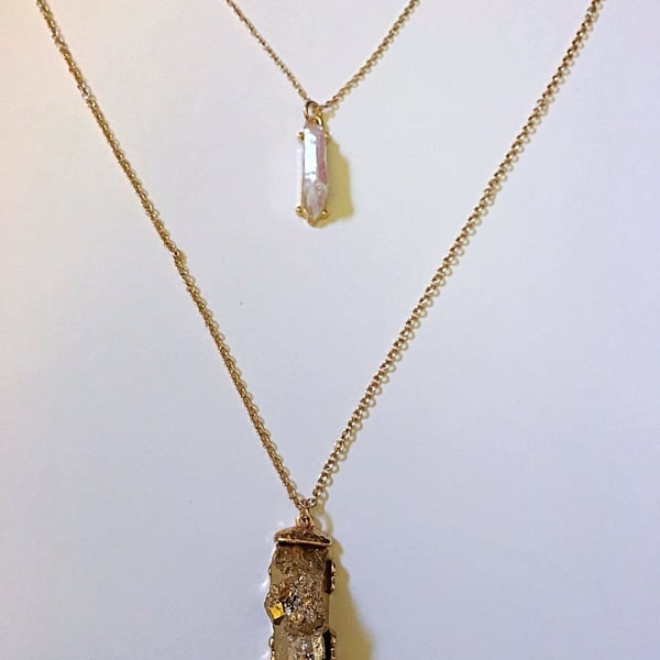 Layered Rough Rock Pendant Necklace Set- Gold & White