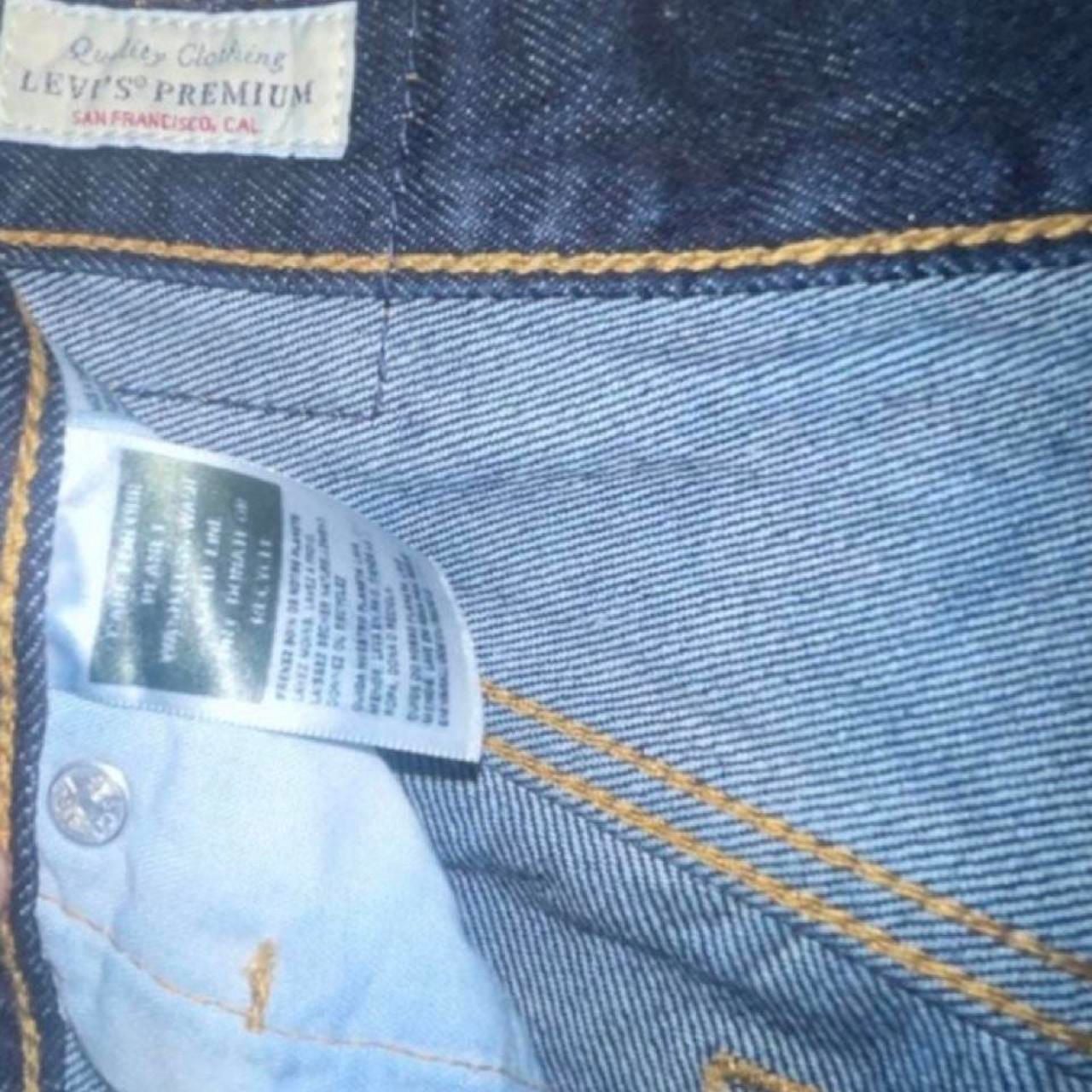 Levi's 501 Premium Jeans Women W26 L32 Dark Wash Denim 5