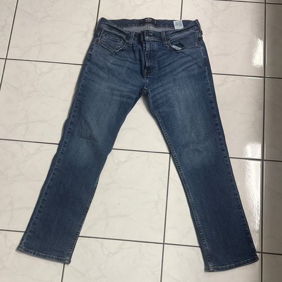 Hollister Men's Slim Straight Jeans in Blue 32x30 2