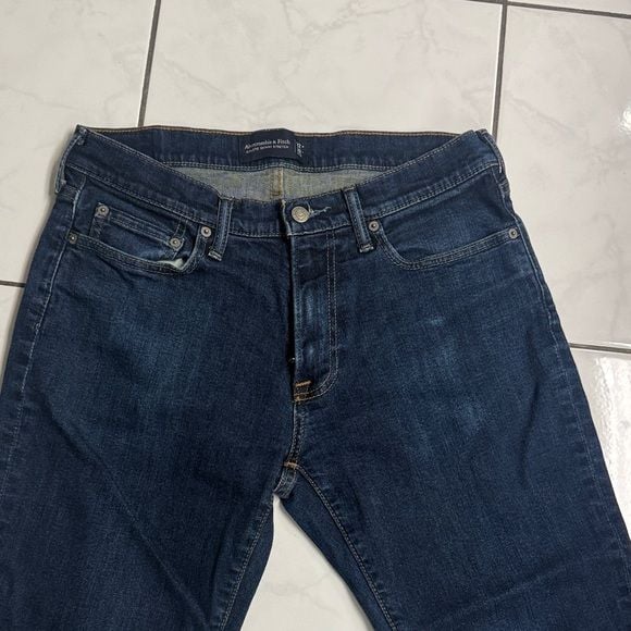 Abercrombie & Fitch Dark Blue Athletic Skinny Stretch Jeans 32x30 4