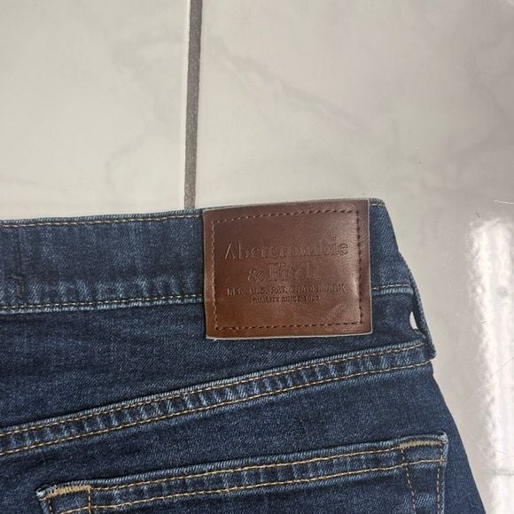 Abercrombie & Fitch Dark Blue Athletic Skinny Stretch Jeans 32x30 8