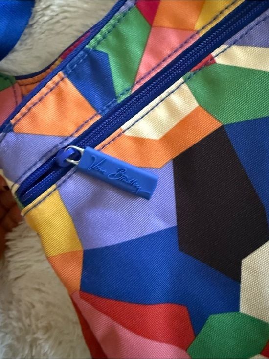 VERA BRADLEY Multicolor Geometric Crossbody Bag - Blue Strap RETIRED 6