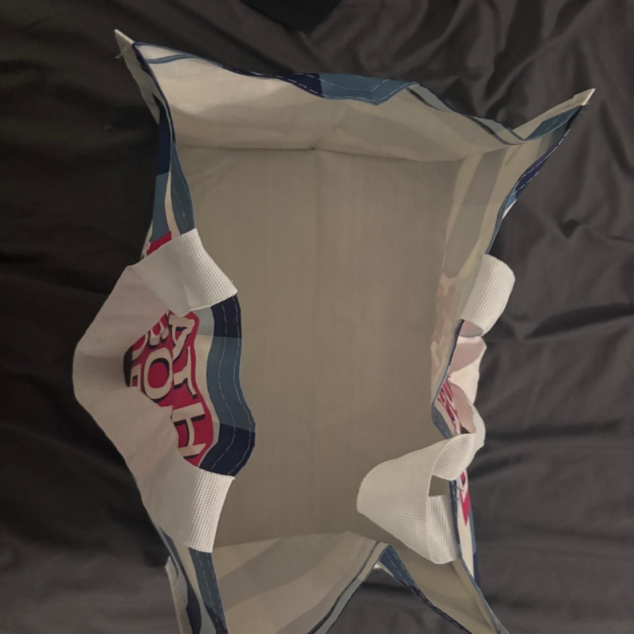 Product thumbnail 3
