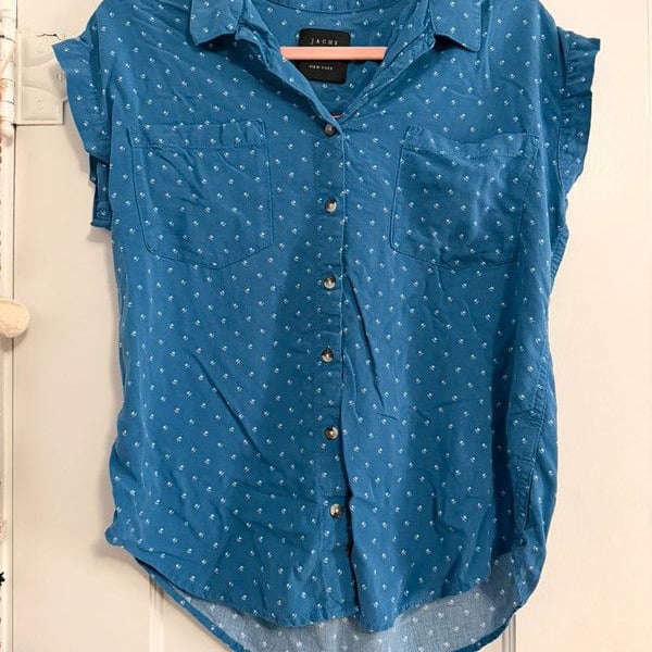 Jachs Girlfriend Blue Floral Button Front Blouse Medium