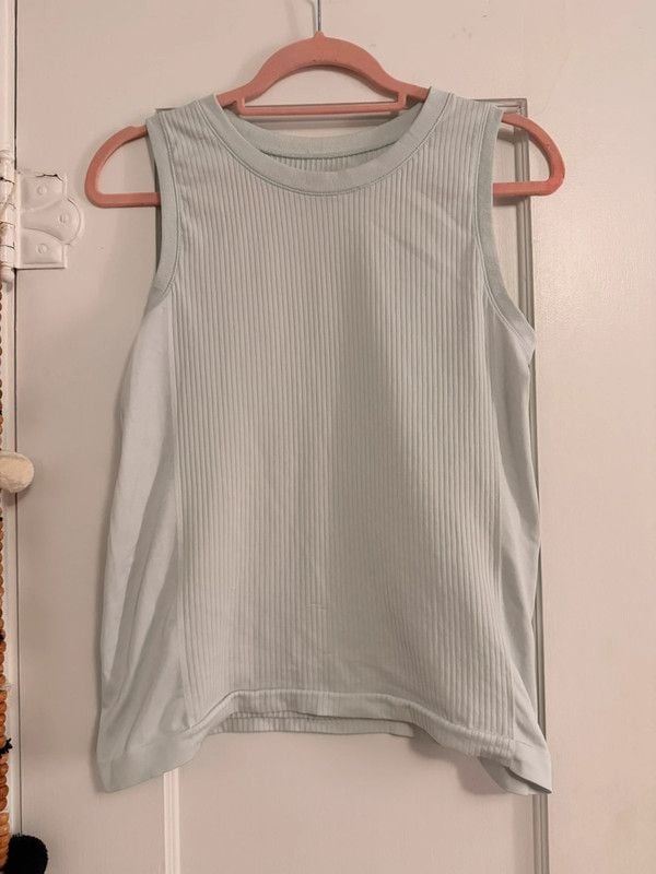 Athleta Ribbed Sleeveless Tank Top Light Blue Medium 2