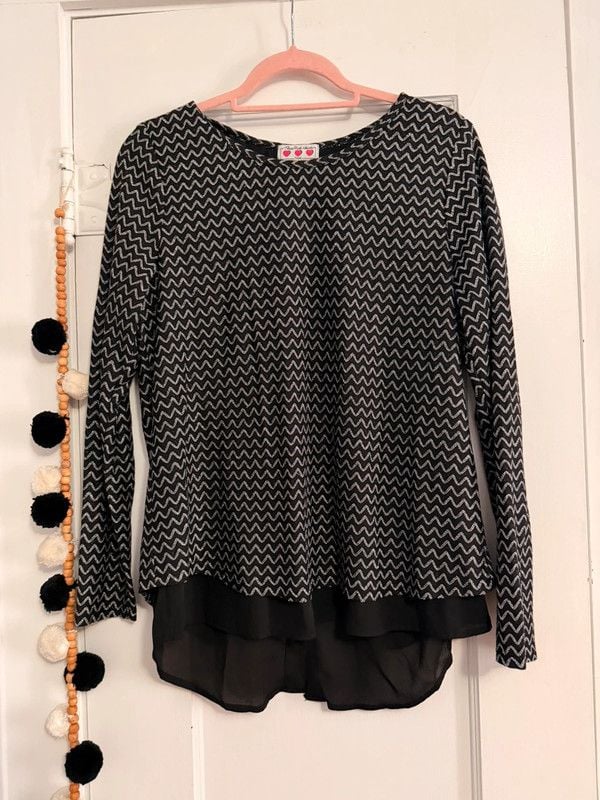 Three Pink Hearts Black Sparkly Silver Button Back Top Size L 2