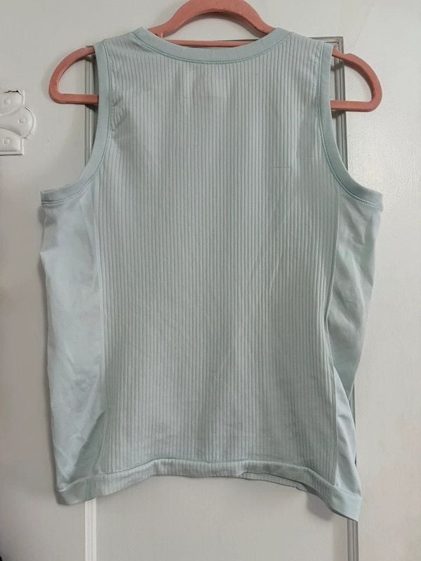 Athleta Ribbed Sleeveless Tank Top Light Blue Medium 3