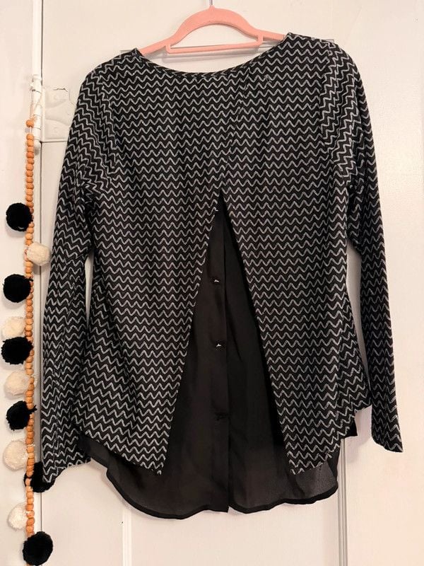 Three Pink Hearts Black Sparkly Silver Button Back Top Size L 4