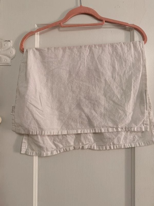 White Embroidered “Gobble Til You Wobble” Sloth Tea Towel 5