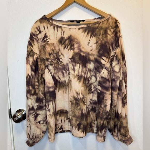 Zac & Rachel women’s brown tie dye oversized top with balloon sleeve size smalll 2