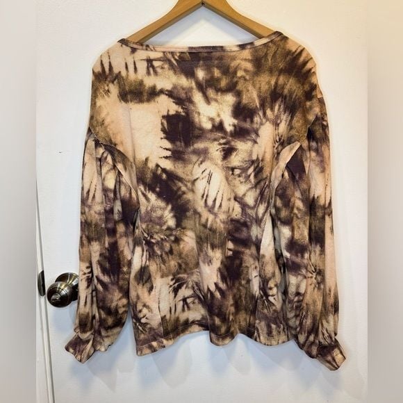 Zac & Rachel women’s brown tie dye oversized top with balloon sleeve size smalll 3