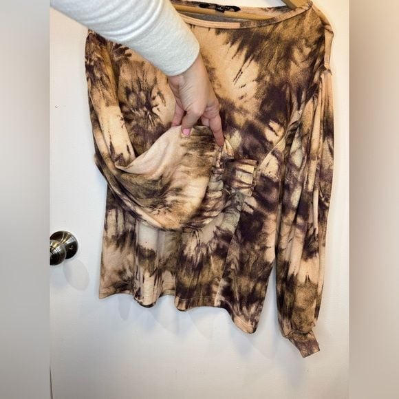 Zac & Rachel women’s brown tie dye oversized top with balloon sleeve size smalll 5