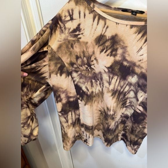 Zac & Rachel women’s brown tie dye oversized top with balloon sleeve size smalll 7