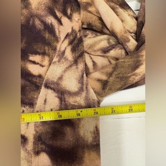 Zac & Rachel women’s brown tie dye oversized top with balloon sleeve size smalll 11
