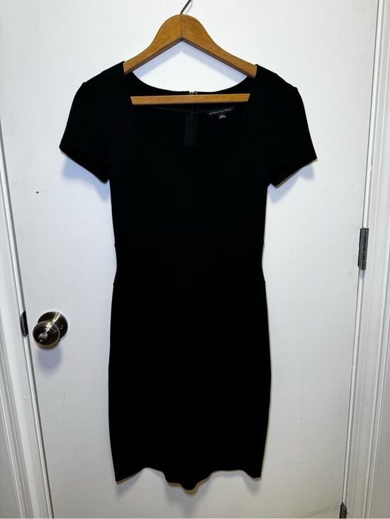Banana Republic Black Short-Sleeve Sheath Dress 2