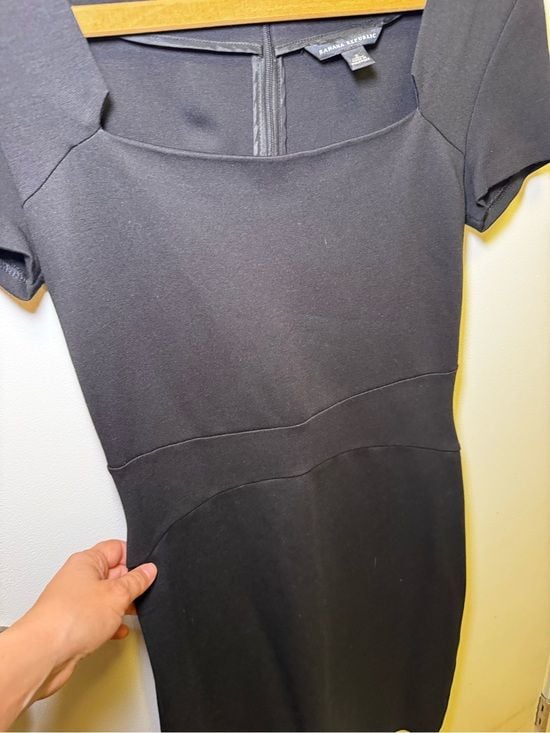 Banana Republic Black Short-Sleeve Sheath Dress 5