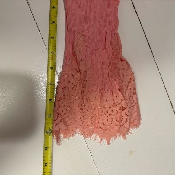 New York & Company Pink Bell Sleeve Blouse with Tie Front Lace Hem Size Small 12