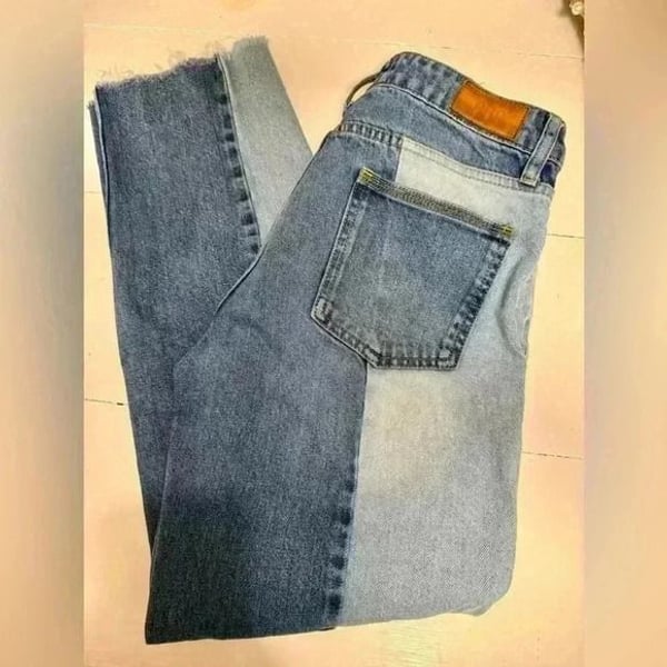 BDG Jessye denim jeans by Urban Outfitters size W26 and L32 100% cotton