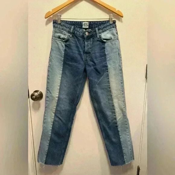 BDG Jessye denim jeans by Urban Outfitters size W26 and L32 100% cotton 3