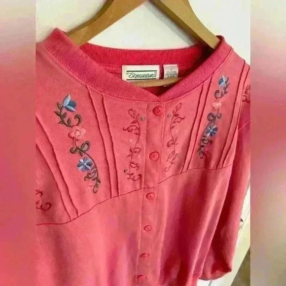 Vintage 90’s Shenanigans button up sweatshirt pink with floral embroidery sz. S 7