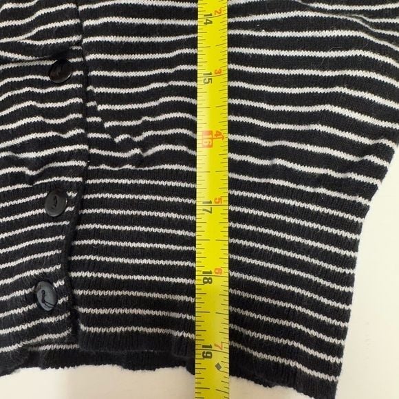 Fate Black and White Striped Button Down Cardigan V-Neck Women’s Size Small 12