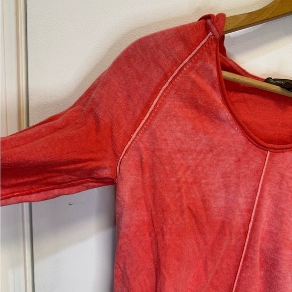 Tommy Bahama Pink Fitted Hooded Light Sweatshirt With Crew Neck Women’s Size XS 4