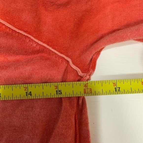 Tommy Bahama Pink Fitted Hooded Light Sweatshirt With Crew Neck Women’s Size XS 12