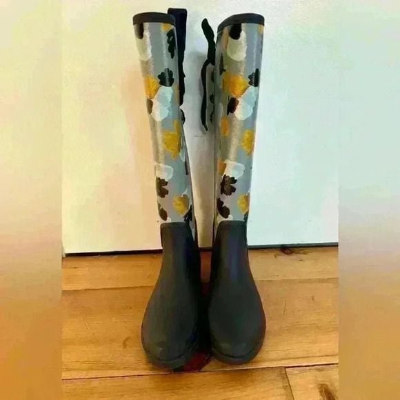 NWOT Coach Tristee Classic Flower Print lace up corset logo rain boots US size 6 5