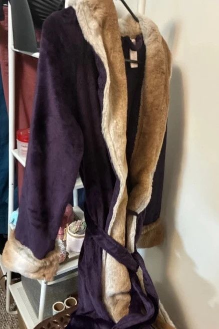 Women’s nwt small purple brown faux fur fleece robe secret treasure 1