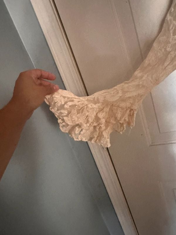 Floral lace long-sleeve 3