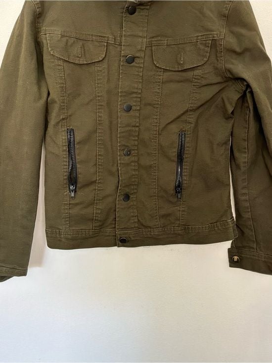 Triumph Over Tragedy Women’s Olive Green Utility Trucker Jacket Size Small 4