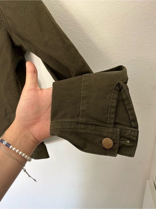 Triumph Over Tragedy Women’s Olive Green Utility Trucker Jacket Size Small 13