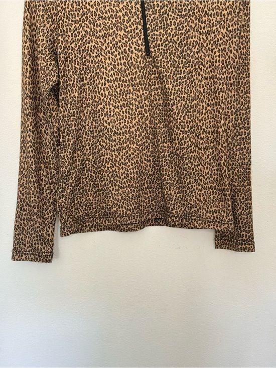 NILS Sportswear Women’s Leopard Print Quarter Zip Pullover Top Size Medium 5