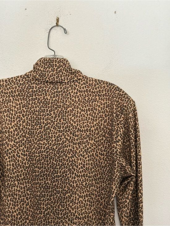 NILS Sportswear Women’s Leopard Print Quarter Zip Pullover Top Size Medium 15