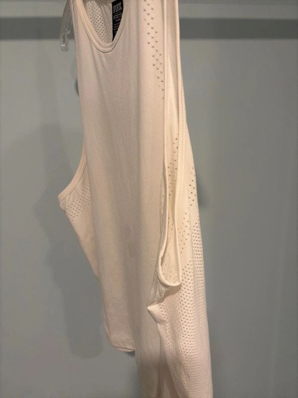 PINK Victoria’s Secret White Seamless Muscle Tank Top 8