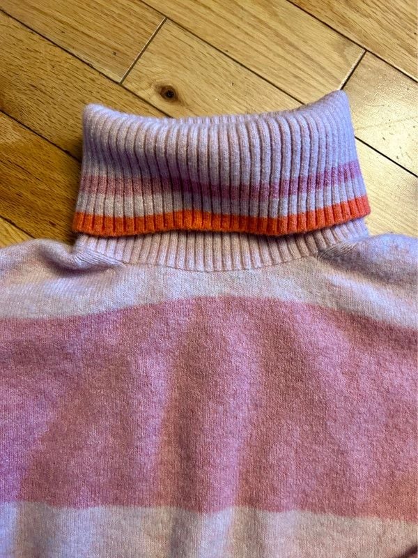 J. Crew Striped Turtleneck Sweater Pink Supersoft Yarn 4