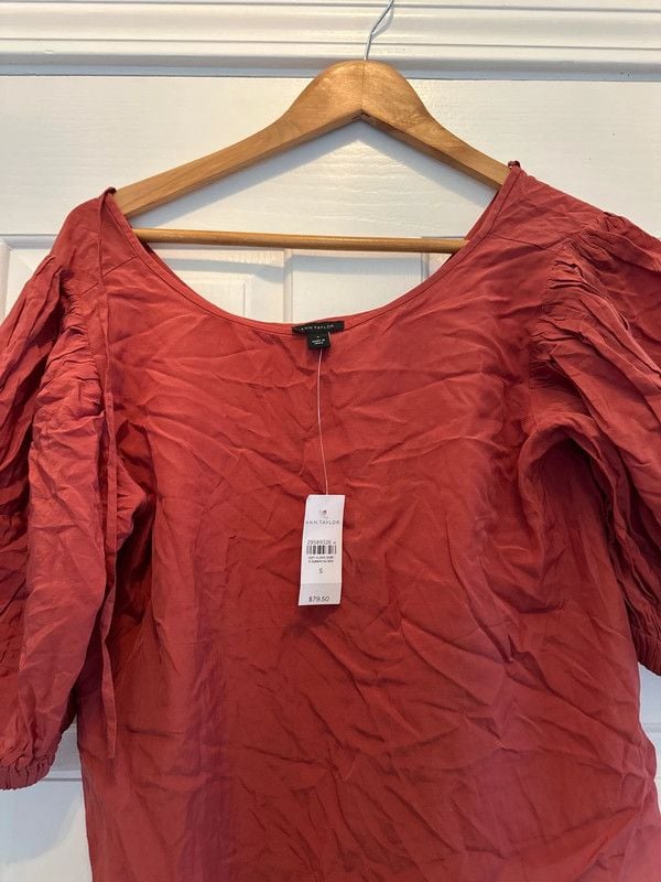 Wrinkly but Cute Ann Taylor Blouse - S 2