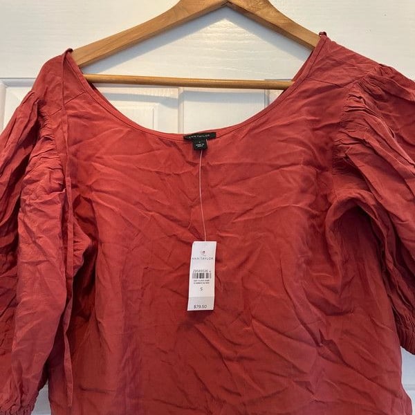 Wrinkly but Cute Ann Taylor Blouse - S