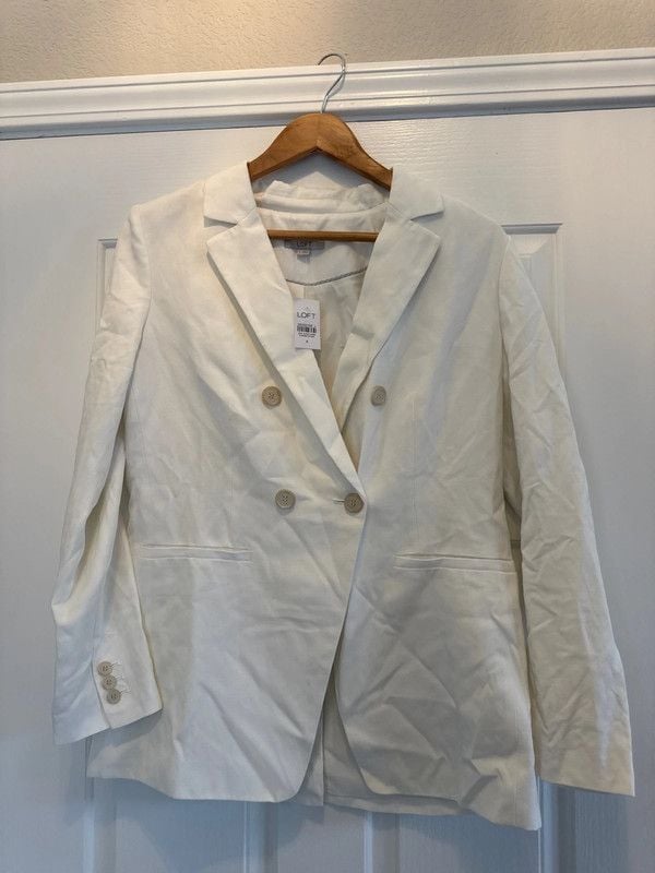 LOFT Size 4 White Blazer (Uncut) 2