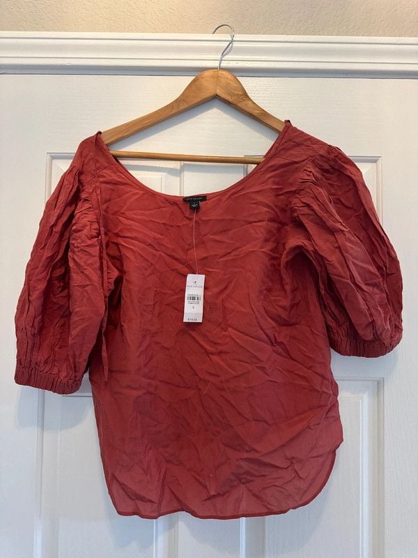 Wrinkly but Cute Ann Taylor Blouse - S 3