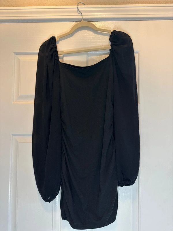 Clubbing bodycon dress with flowy sleeves| small 4