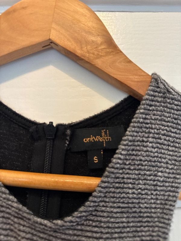 Women’s Sweater Material Dress - S 4
