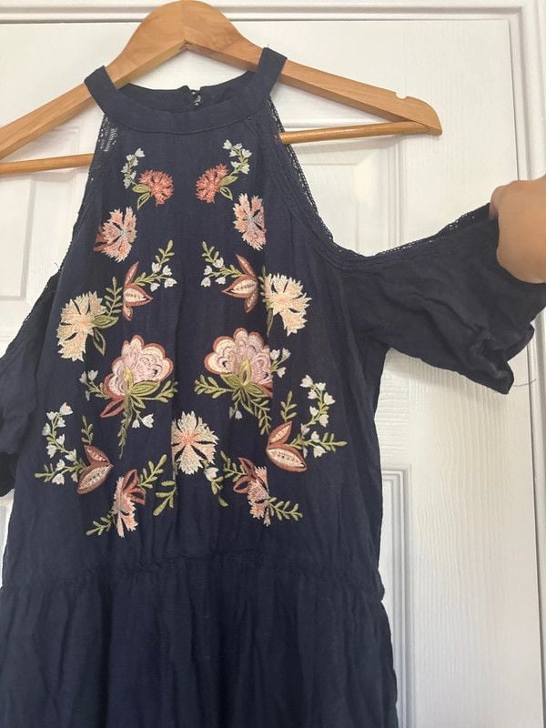 Super cute halter neck - off shoulder - navy dress -M 5