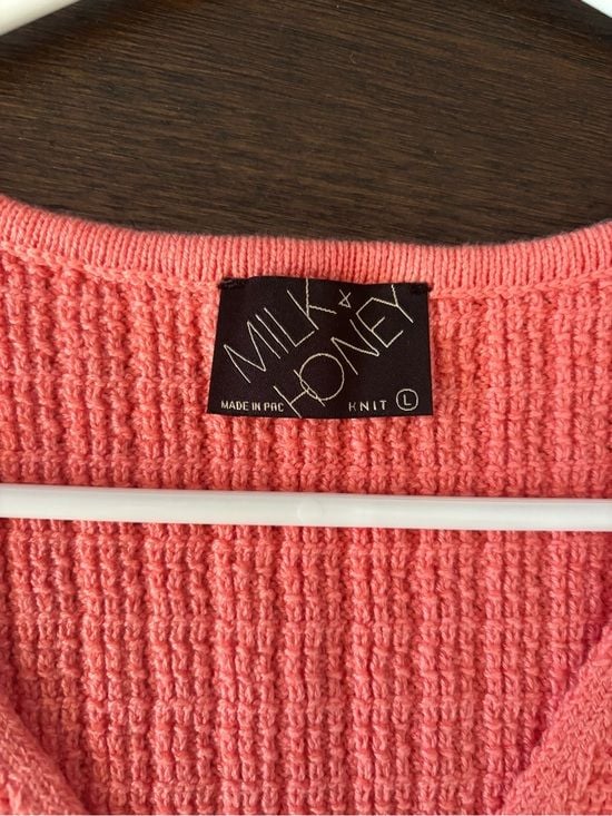 "Milk and honey" coral vest 4