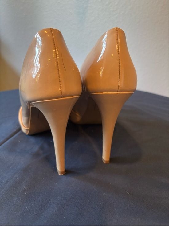 FIONI Clothing Women's Beige Knot Peep-Toe Heels 3