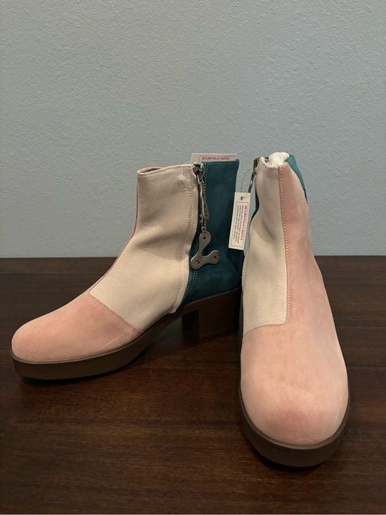 Lazo "Luna" booties 2